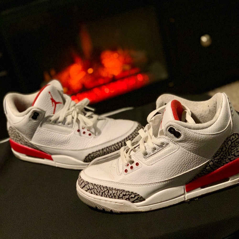 Jordan’s men tennis shoes